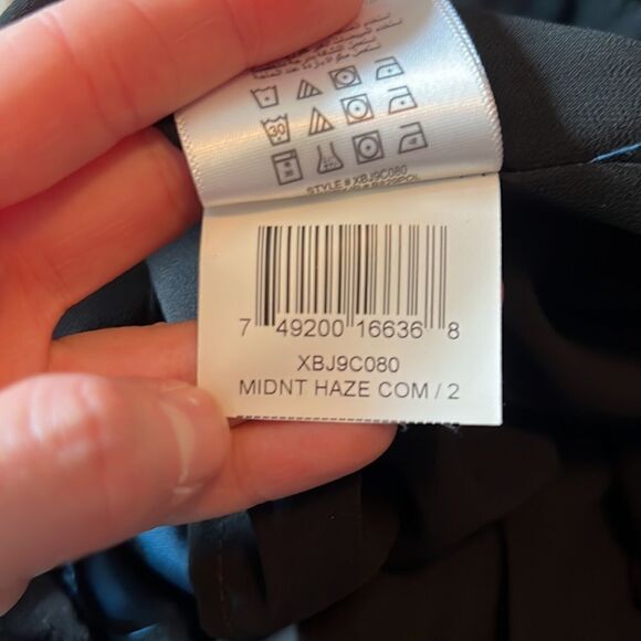 BCBG Generation polka dot jumpsuit. Size 2 - Picture 5 of 10